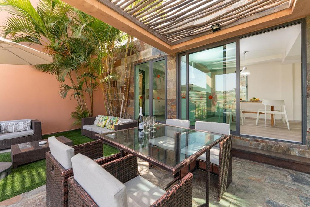 Villa Mit Pool Los Lagos 16 Salobre  Eksteriør bilde