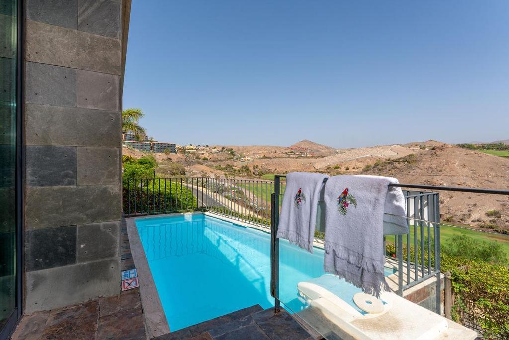 Villa Mit Pool Los Lagos 16 Salobre  Eksteriør bilde