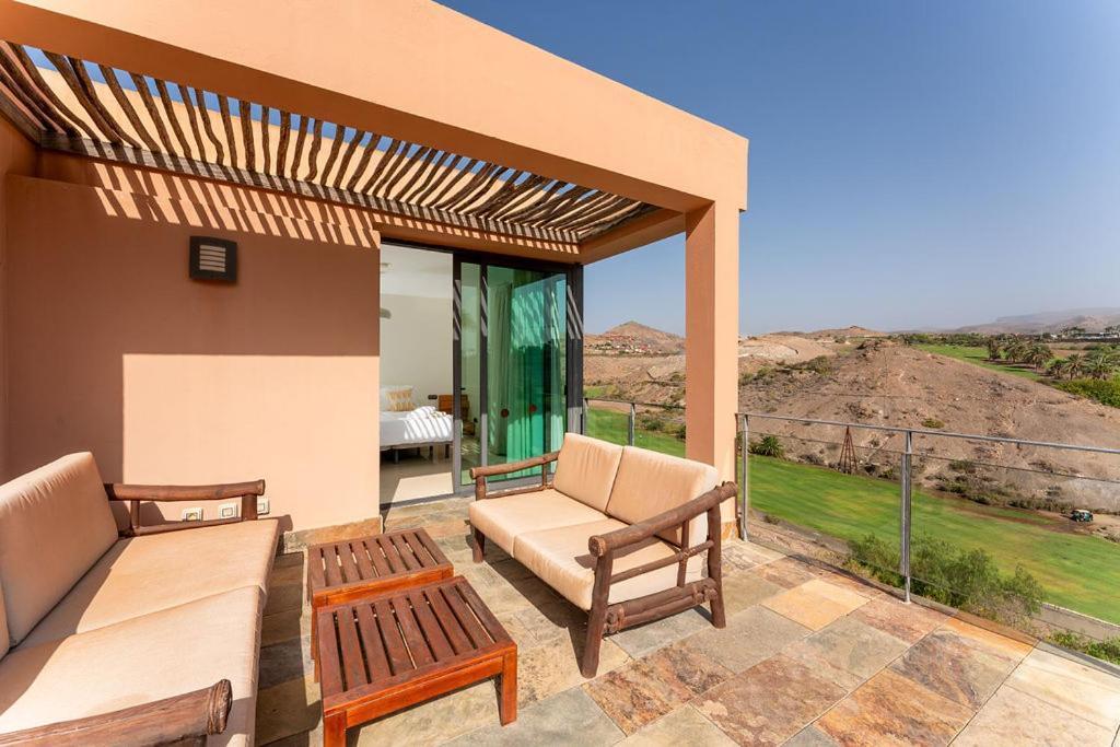 Villa Mit Pool Los Lagos 16 Salobre  Eksteriør bilde
