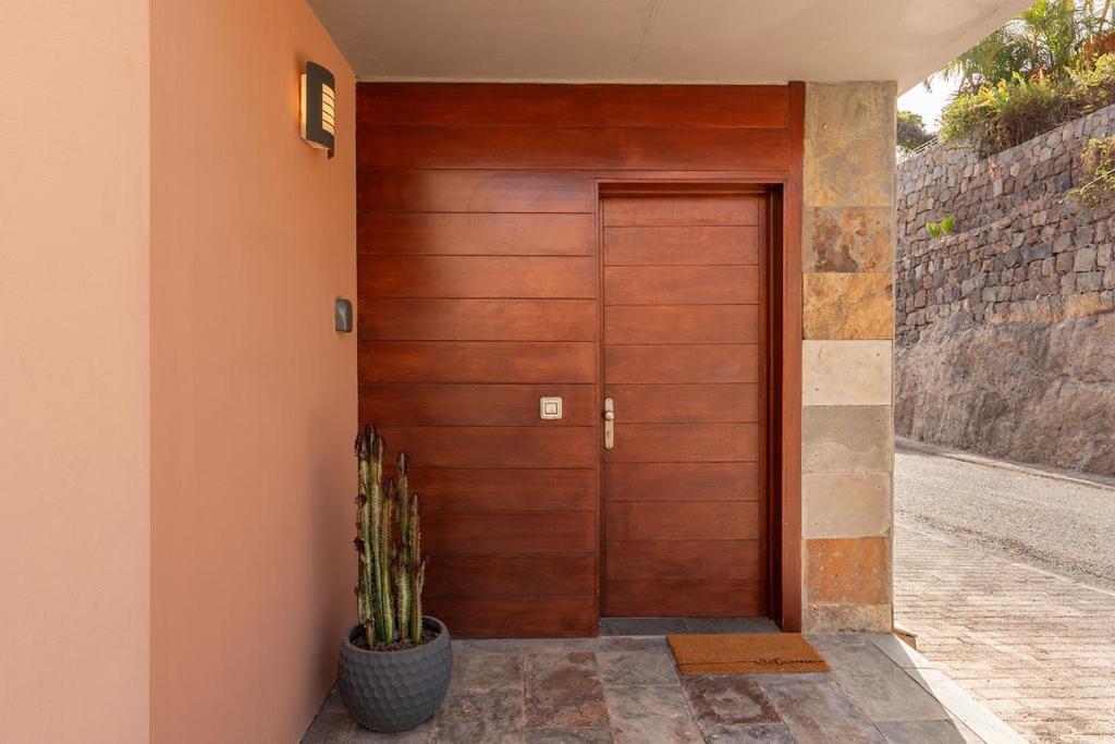 Villa Mit Pool Los Lagos 16 Salobre  Eksteriør bilde