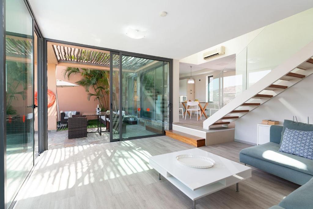 Villa Mit Pool Los Lagos 16 Salobre  Eksteriør bilde