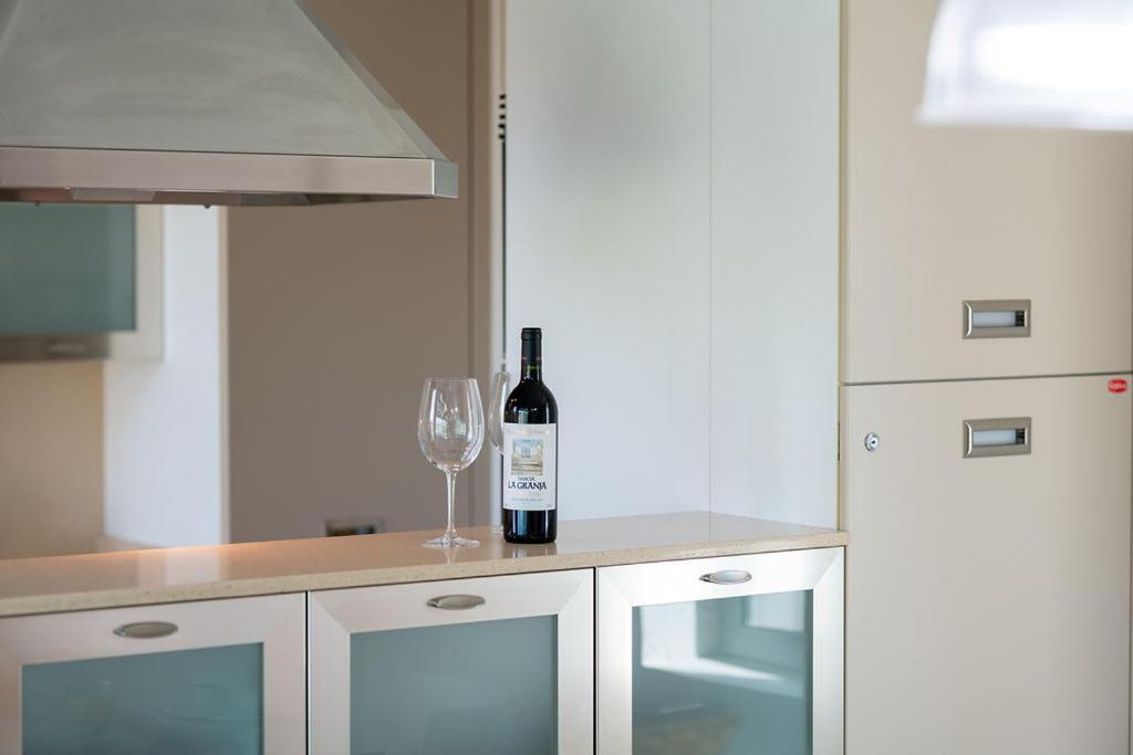 Villa Mit Pool Los Lagos 16 Salobre  Eksteriør bilde