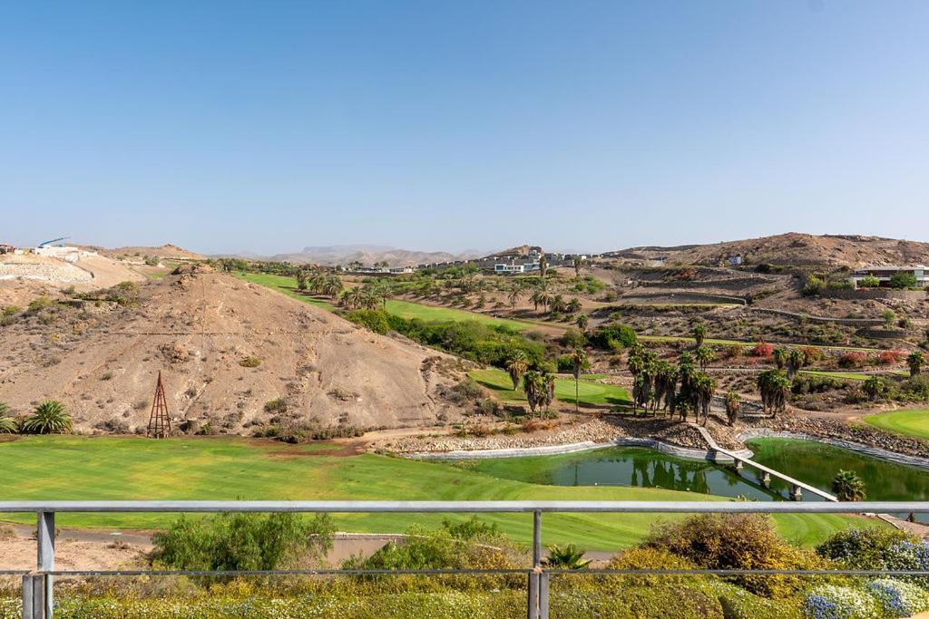 Villa Mit Pool Los Lagos 16 Salobre  Eksteriør bilde